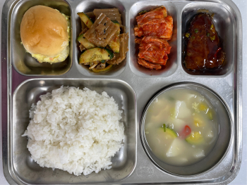 KakaoTalk_20250620_조식.jpg